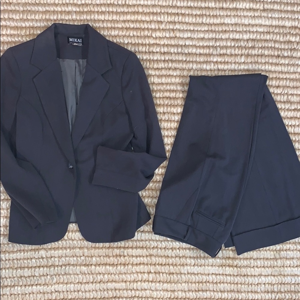 Mikai by Terry Shabo grey wool single breasted set